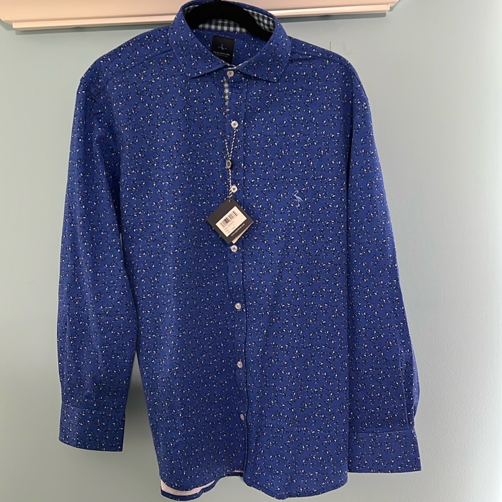 Taylor Byrd long sleeve shirt. NEW